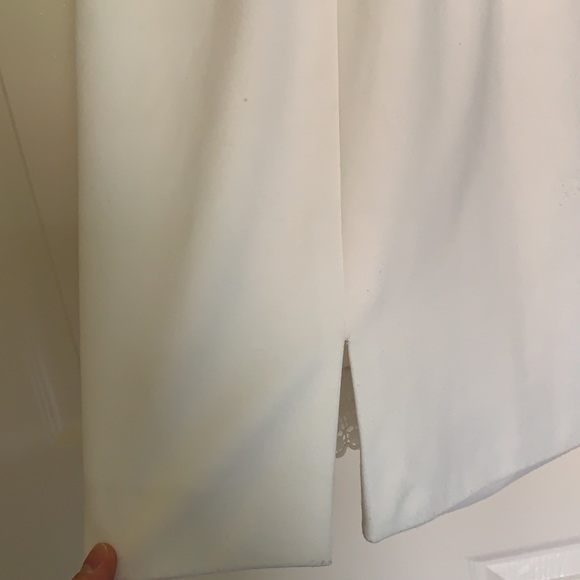 ANTONIO MELANI • Cream Lace Dress - Picture 5 of 5